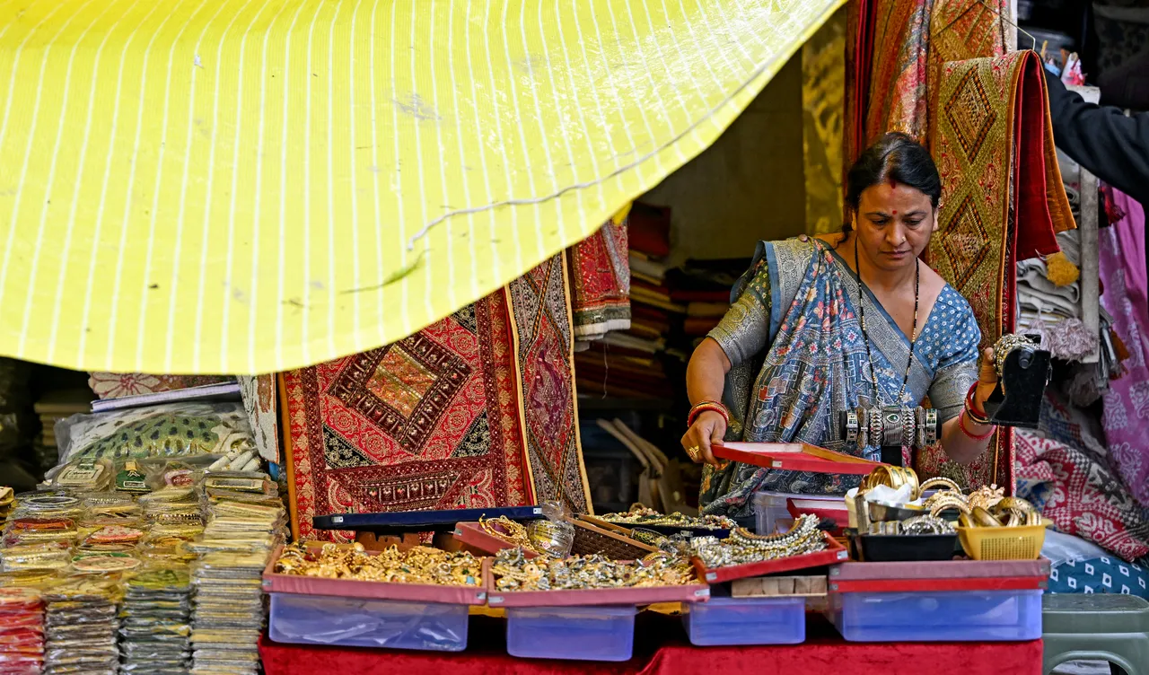 Enerji krizinde domino etkisi: Restoranlar kapandı, yüzlerce fabrika durdu