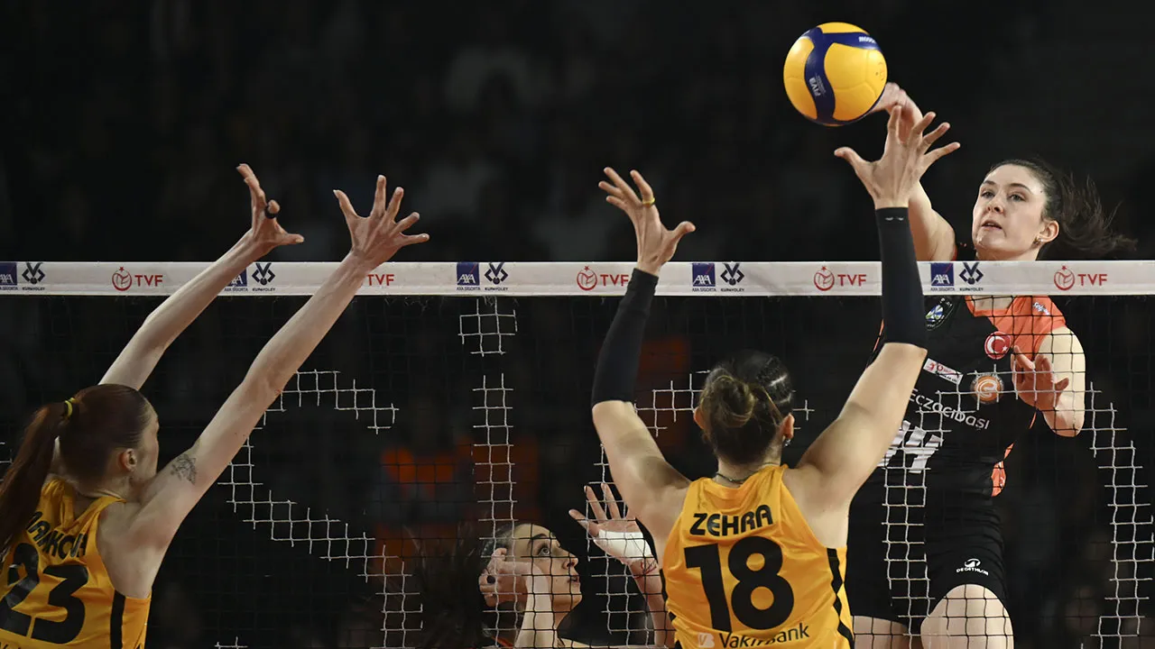 Kupa Voley'de şampiyon belli oldu