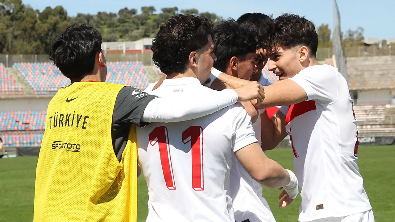 Milliler, İtalya'da tek golle kazandı