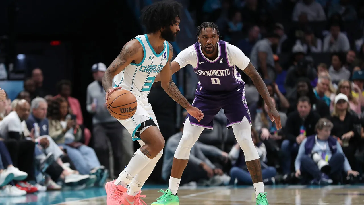 NBA'de gecenin sonuçları: Charlotte Hornets'ten Sacramento Kings'e 44 sayı fark