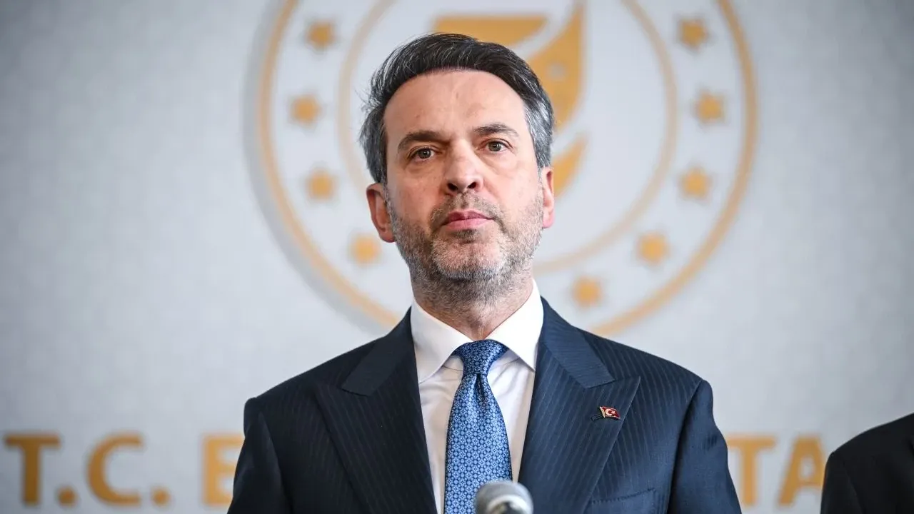 Türkiye'de enerji krizi riski var mı? Bakan Bayraktar cevapladı