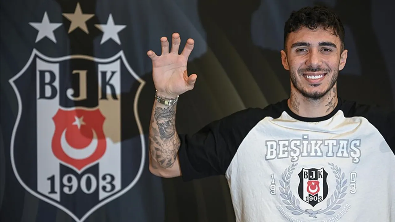 Beşiktaş'ta Emirhan Topçu gelişmesi: Serie A'dan transfer teklifi geldi
