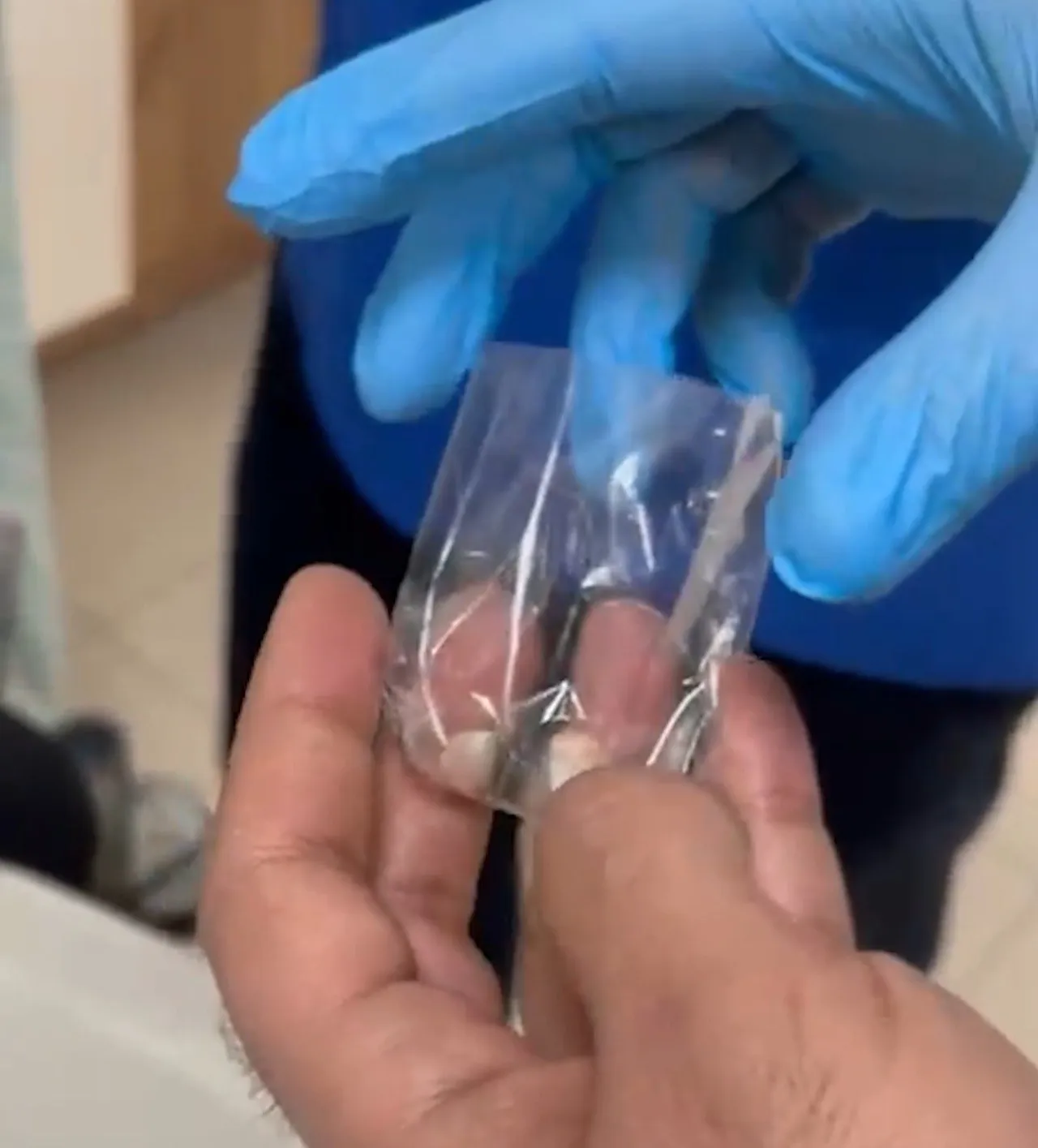 Bu kadarına da pes! Uyuşturucuyu kulağında sakladı