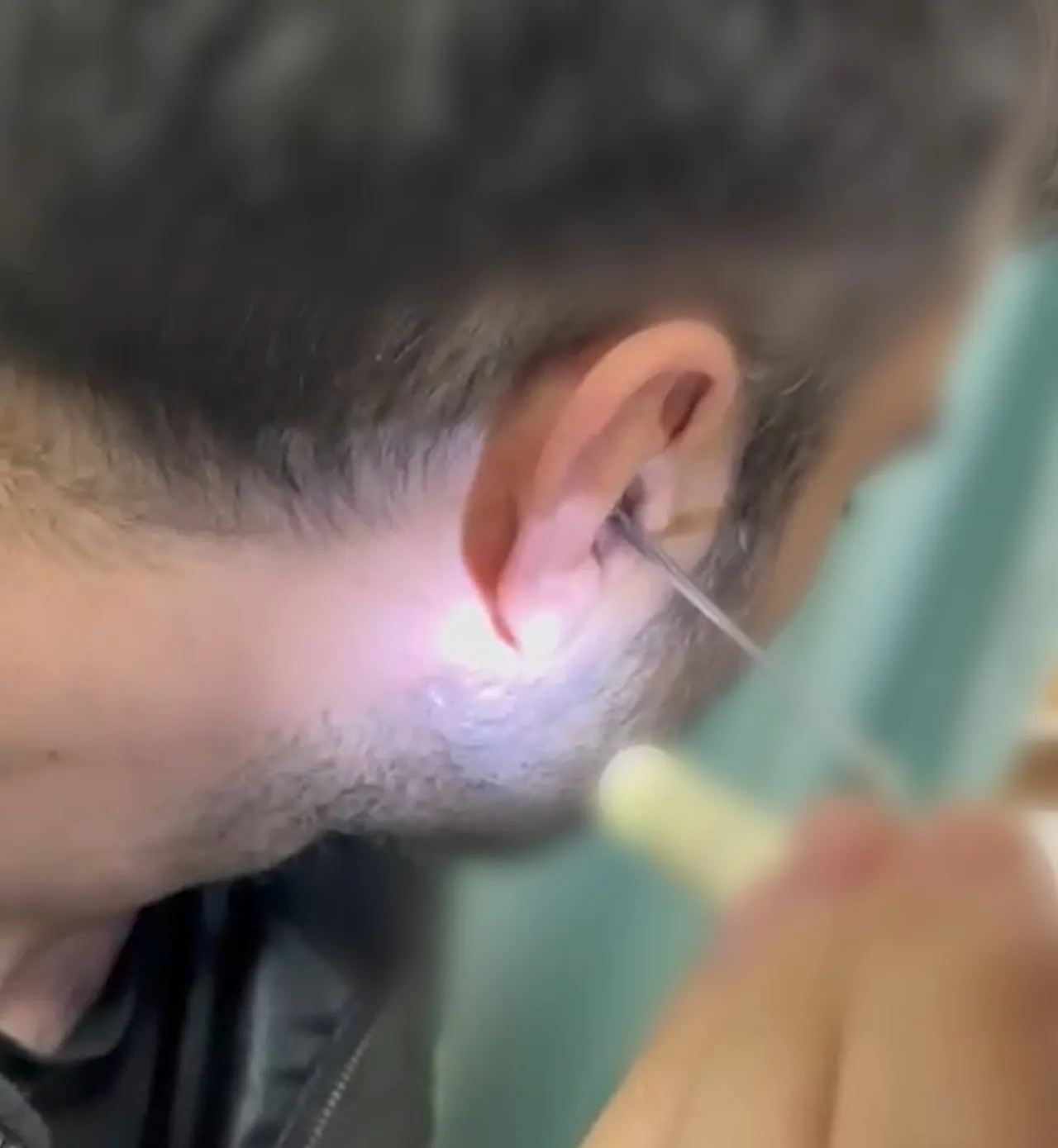 Bu kadarına da pes! Uyuşturucuyu kulağında sakladı