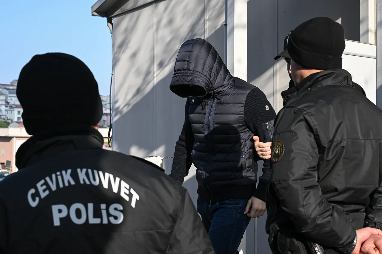 İşte Fikret Orman, Hakan Sabancı, Didem Soydan... Gözaltındaki ünlülerden en net görüntü