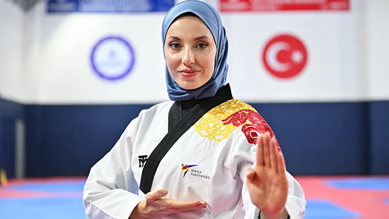 Kübra Dağlı'dan büyük başarı: Antalya'da 2 altın madalya