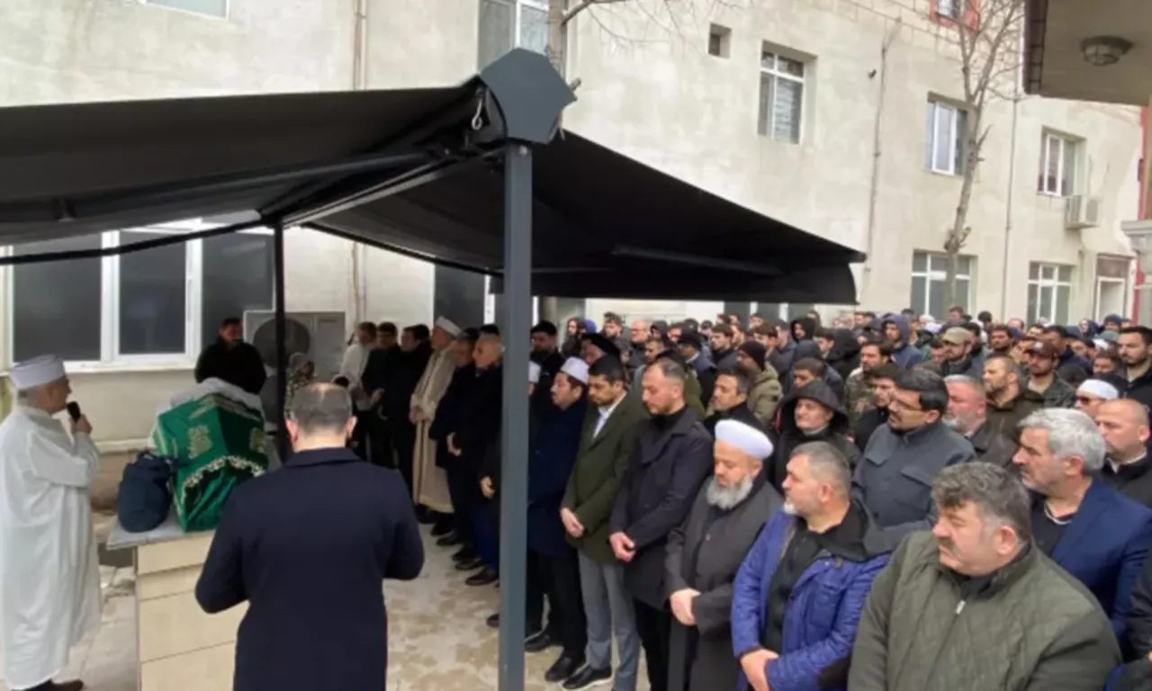 Kübra Karaaslan’ın ölümü sonrası babasının camide imamlık yaptığı ortaya çıktı