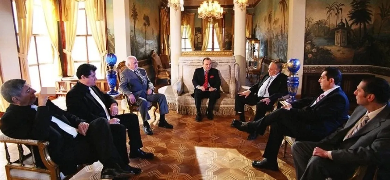 Kurtlar Vadisi dizisindeki 'konsey' sahnesi