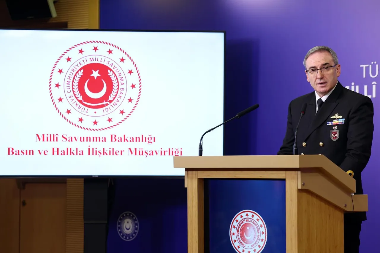 MSB Basın ve Halkla İlişkiler Müşaviri ve Bakanlık Sözcüsü Tuğamiral Zeki Aktürk