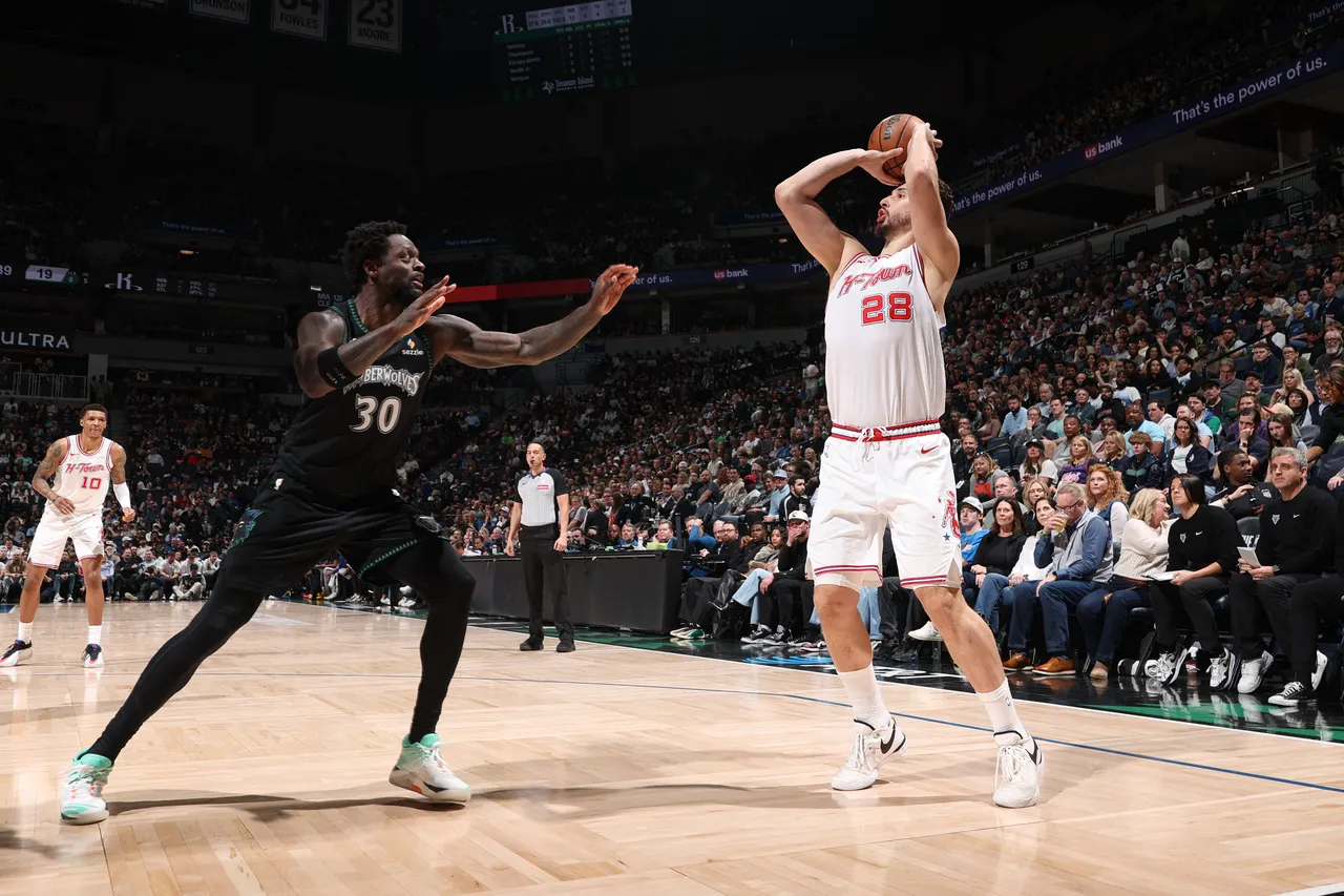 Alperen Şengün'den 30 sayı, 6 ribaunt, 3 asist, 4 blok