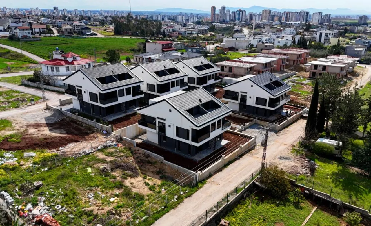 Pandemi ve depremlerin ardından çoğaldı! 'Bunlar da villakondu'