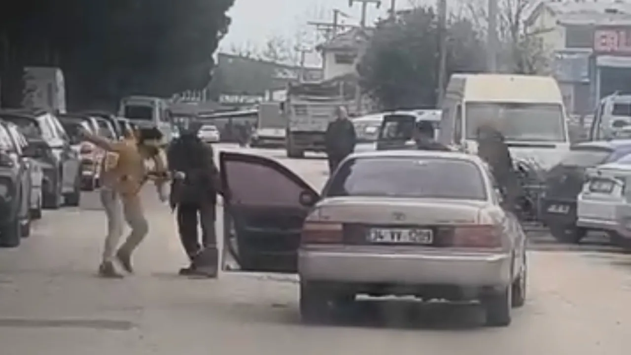 Trafikte kavga eden sürücülere rekor ceza! Her birine 180 bin lira yazıldı