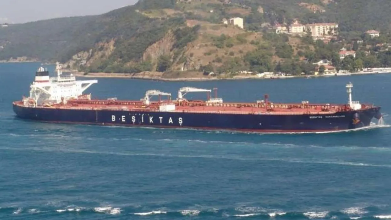  Karadeniz'de Türk tankerinde patlama!