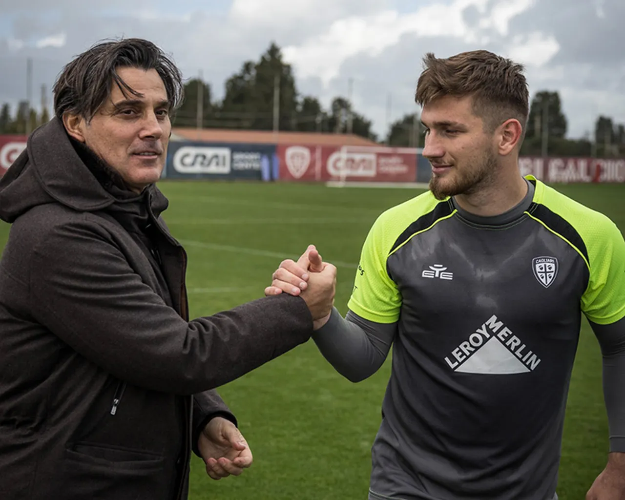 A Milli Takım Teknik Direktörü Vincenzo Montella, geçtiğimiz ay Semih Kılıçsoy'un forma giydiği İtalya'nın Cagliari Kulübü'nü ziyaret etmişti.