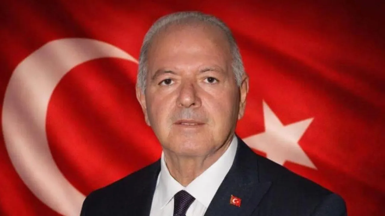 Afyonkarahisar'da AK Parti Evciler İlçe Başkanı Ali Dede Savaş hayatını kaybetti