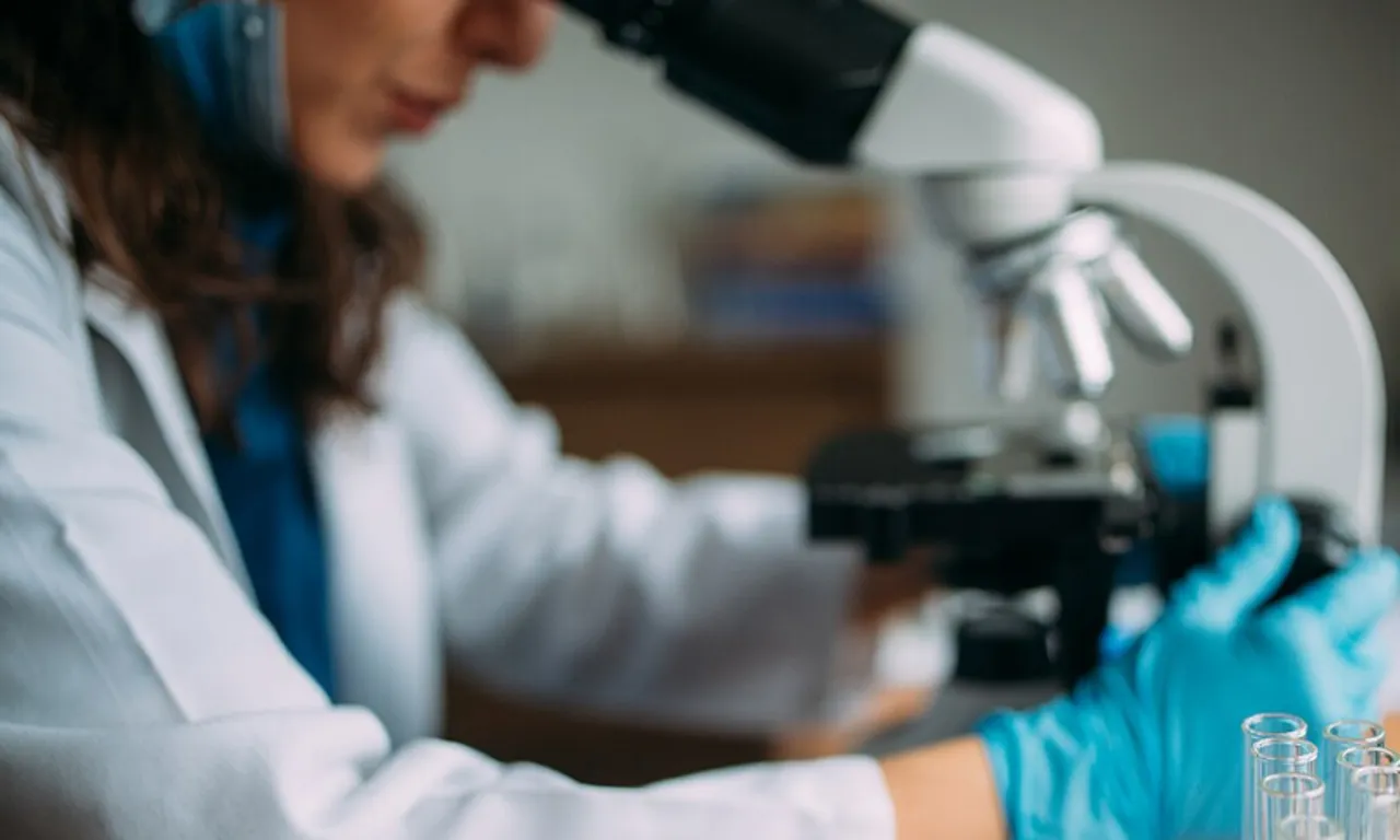 Başka hiçbir şikayeti yoktu… Tırnak altındaki çizgi ölümcül hastalığın işareti çıktı!