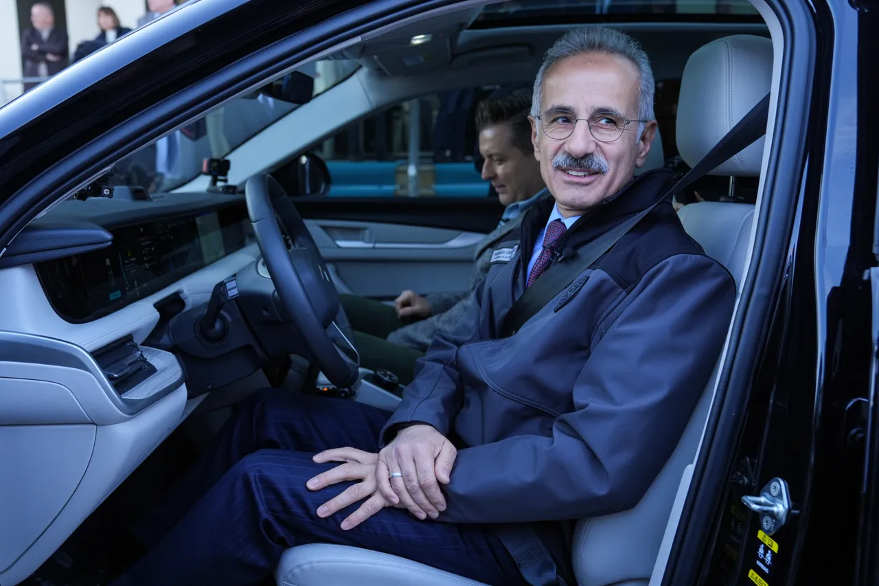 İstanbul'da akıllı yol dönemi resmen başladı! 40 kilometrelik güzergahta yok yok...