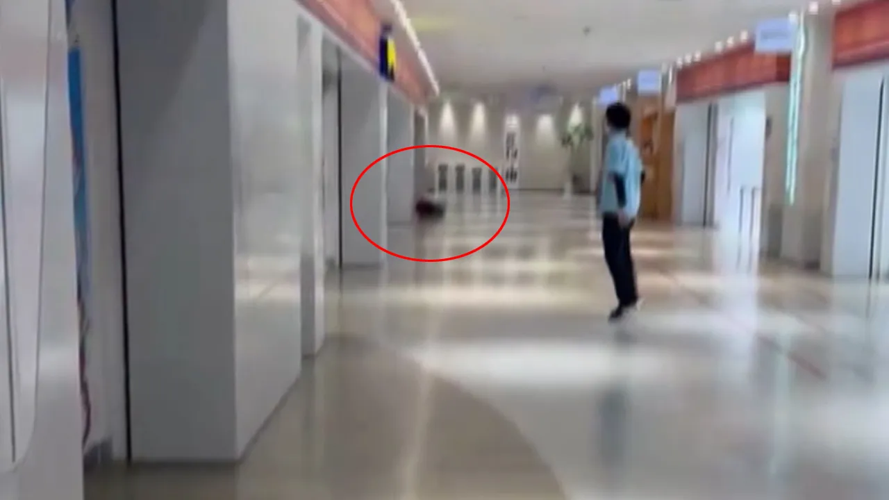 Tokyo'da AVM'de bıçaklı dehşet! Saldırgan dahil 2 kişi öldü