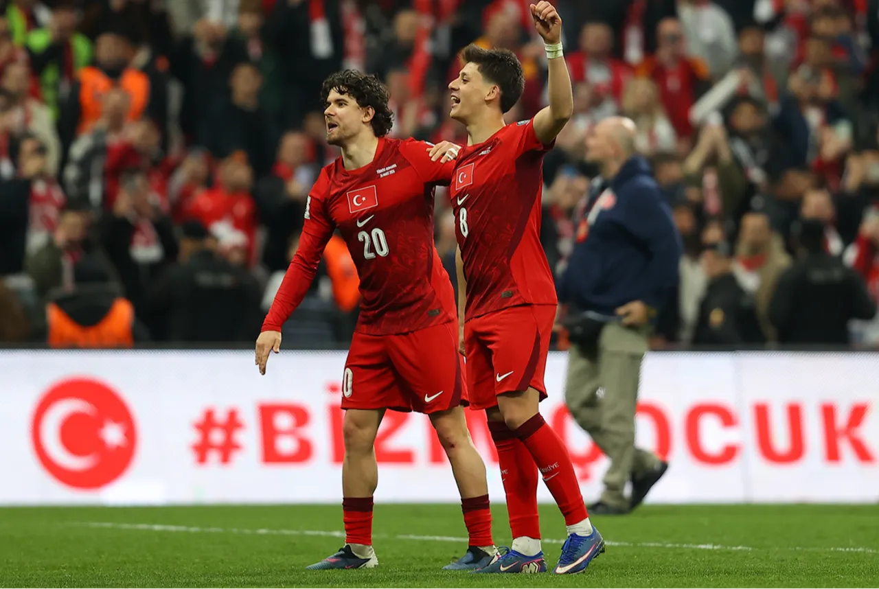 Türk yıldız, İspanya'da manşetleri kapattı: 40 metrelik çılgınlık!