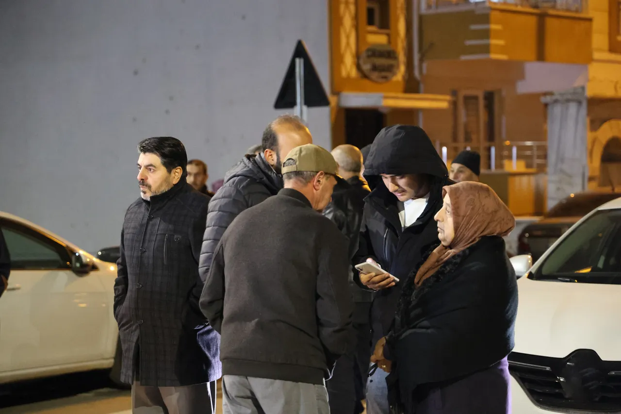 Umre hayali kabusa döndü! Mekke yerine karakola gittiler