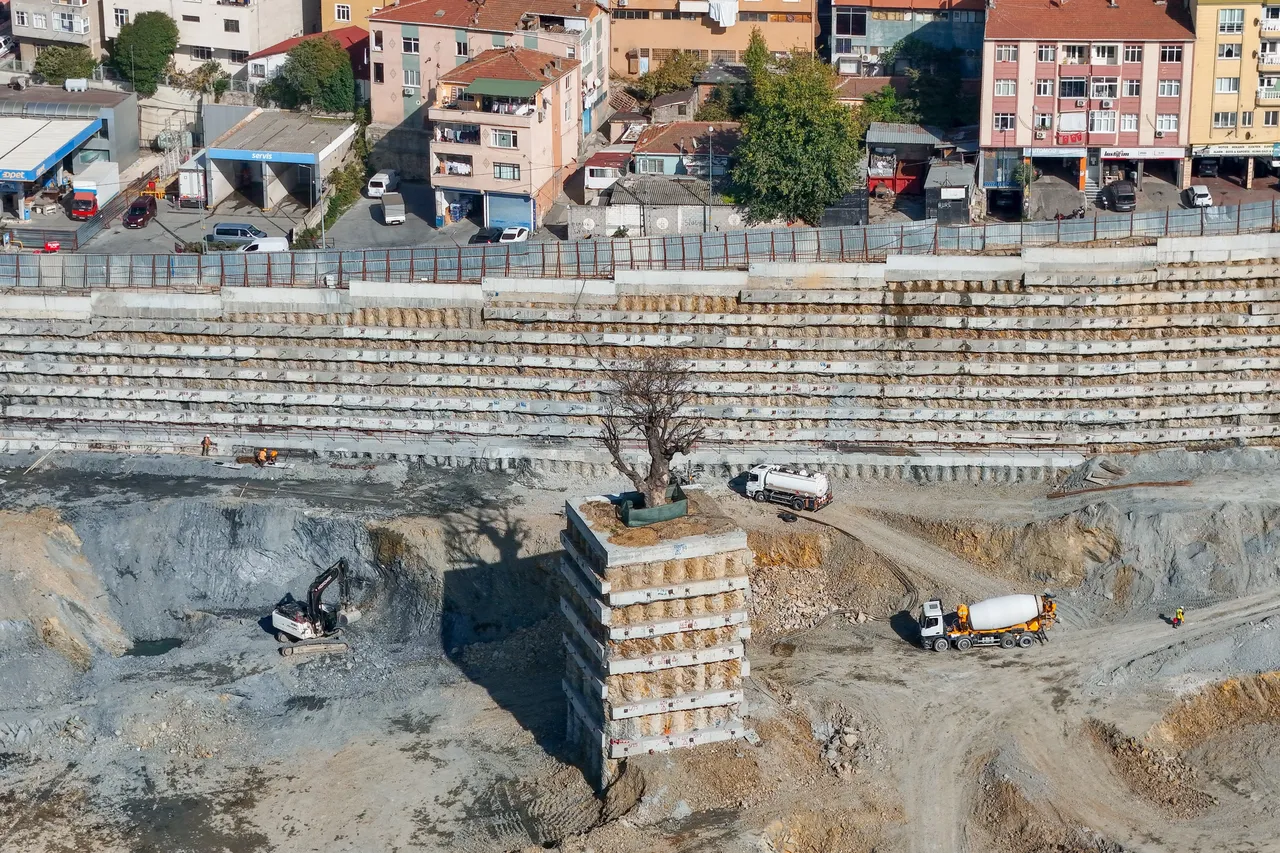 İHA FOTO MUHABİRİ İSMAİL COŞKUN'UN KARESİ, DEPREM ŞEHİTLERİ ÖZEL ÖDÜLÜ ALDI