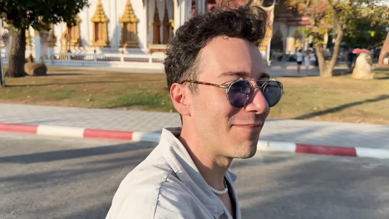 Bir günde 6 milyon lira kazandığı iddia edilmişti: Enes Batur son noktayı koydu