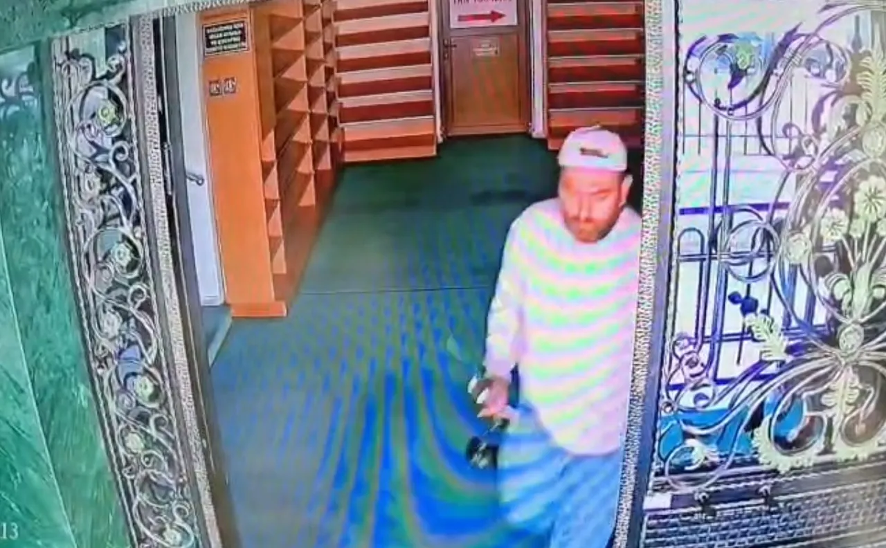 Camide hırsızlık kamerada! “Bu daha başlangıç” dedi, ekipler harekete geçti