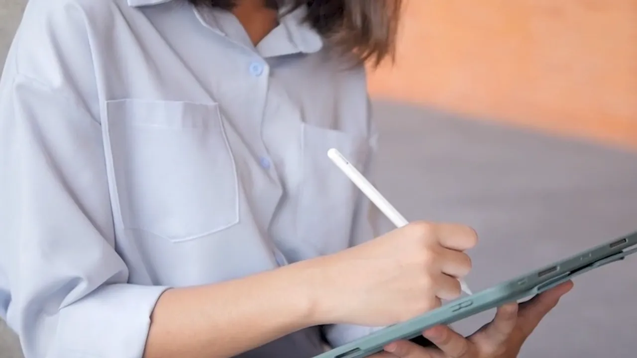 Haftada iki gün çevrimiçiyiz