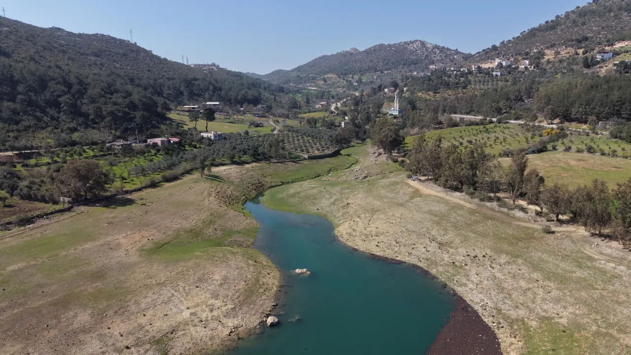 Kozan Barajında bahar bereketi: Yüzde 60 doluluk çiftçiye can suyu oldu