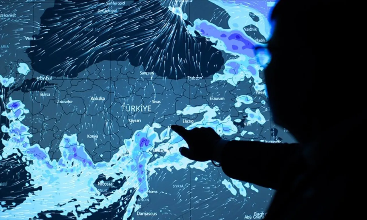 Sıcaklıklar sert düşüşte! Meteoroloji’den 12 il için sarı kodlu alarm: Hafta sonu planı olanlar dikkat