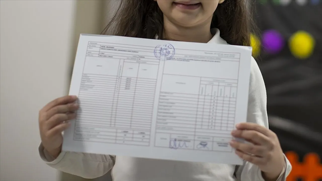 Yaz tatiline geri sayım başladı! 2026 okulların kapanmasına kaç gün kaldı?