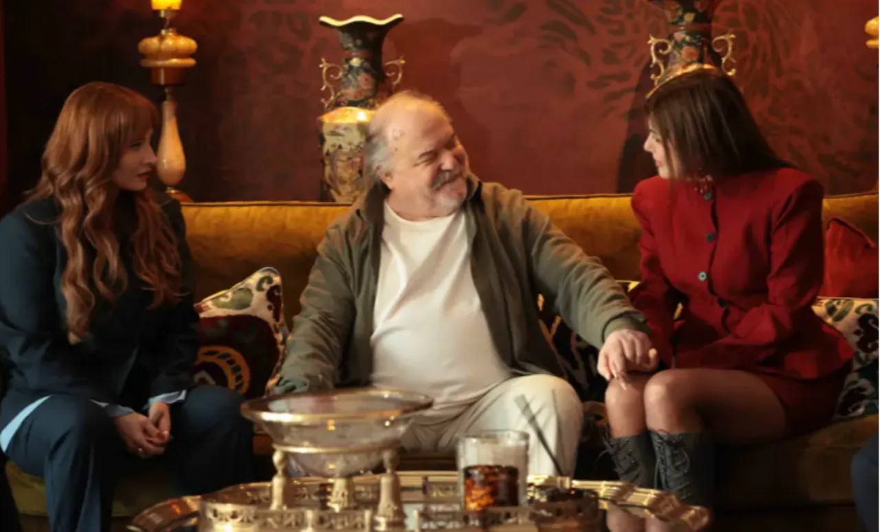 Çirkin dizisi oyuncuları kimler? Pazar günü dizisi Çirkin'in konusu ve oyuncu kadrosu