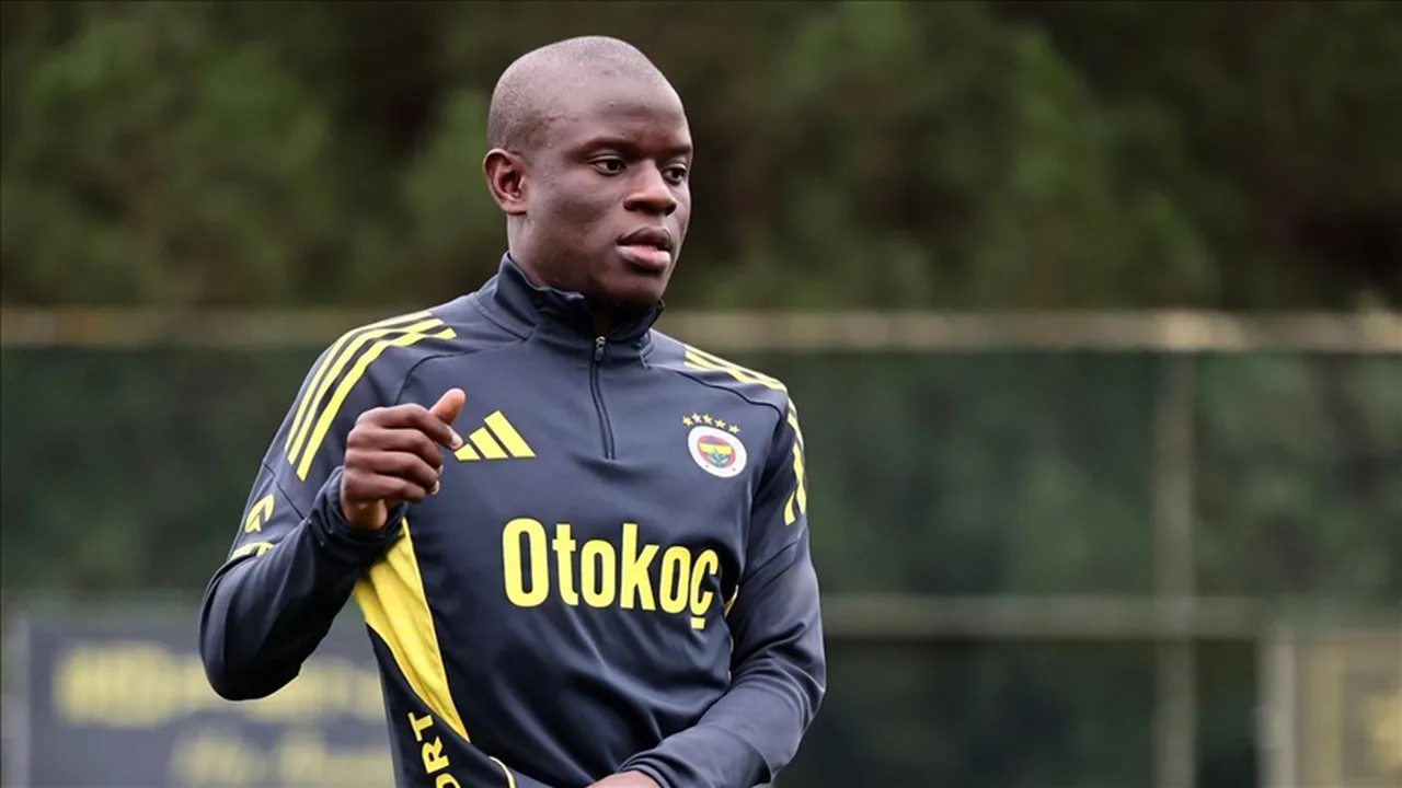 Fenerbahçe'nin Fransız yıldızı N'Golo Kante