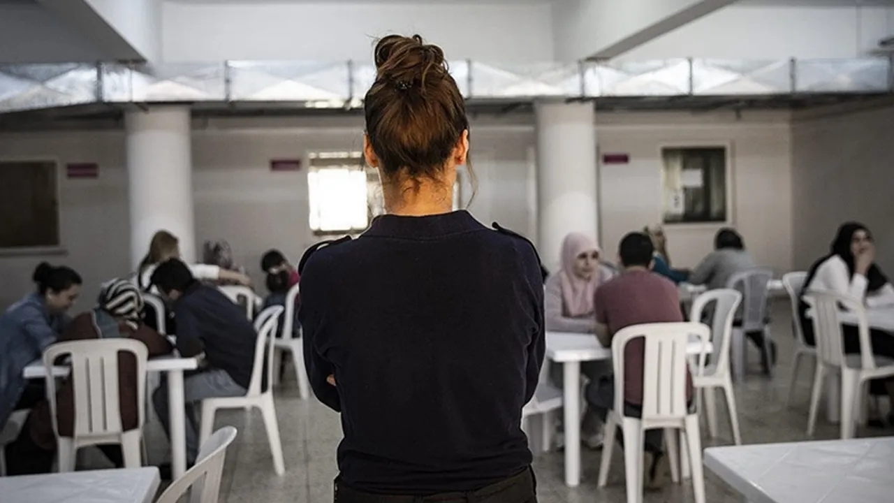 8 Mart’a özel karar! Cezaevlerinde 5 gün boyunca açık görüş