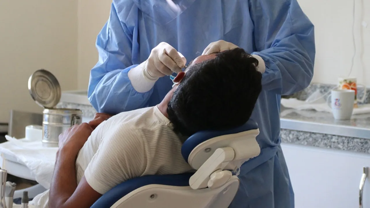 Ağız içinde devrim! Kemik kaybına Türk buluşu