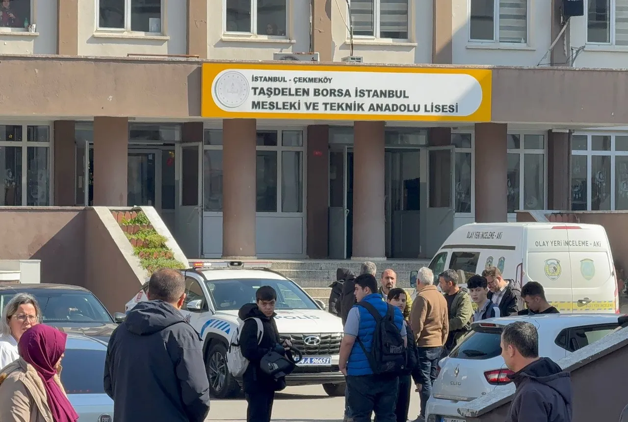 Çekmeköy’de lisedeki dehşetin görgü tanığı öğrenci konuştu: Korktuk kimse bir şey yapamadı