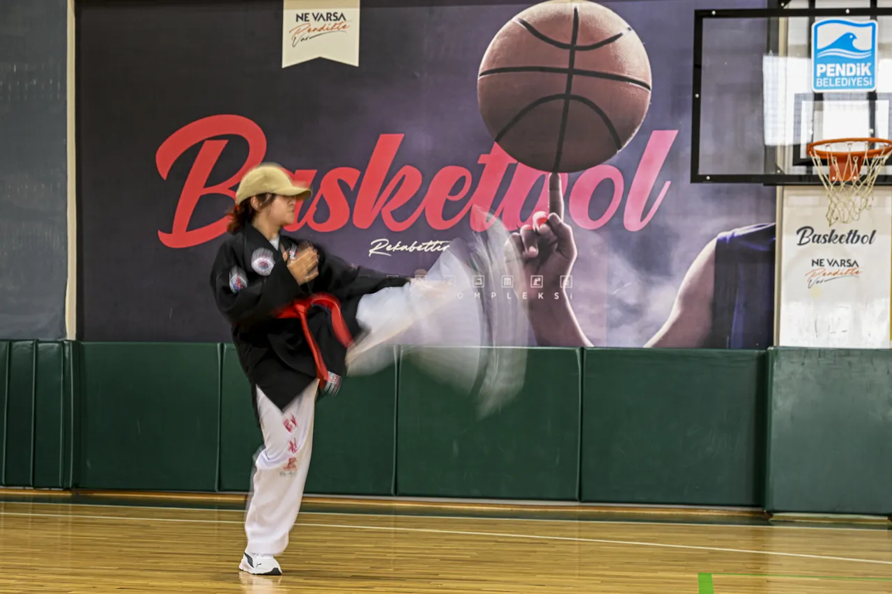Çocuk evleri sporcu fabrikasına döndü