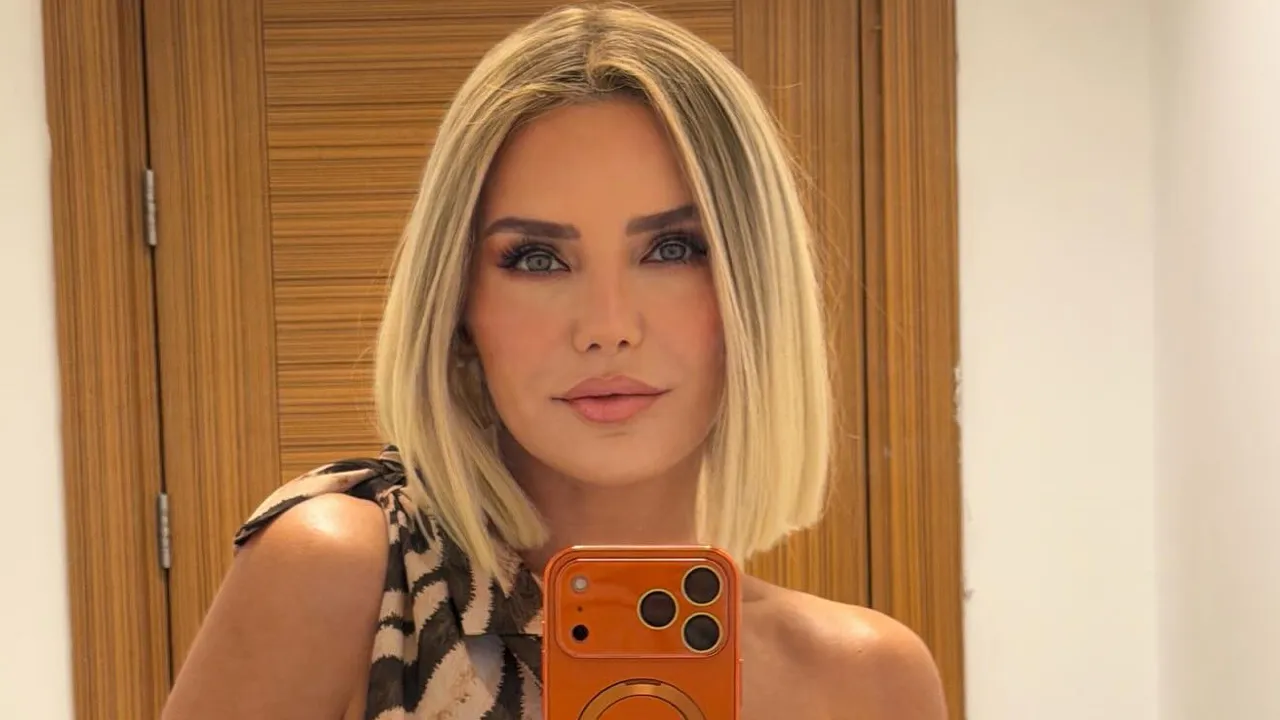 Ece Erken ‘Gel Konuşalım’ yayınına katılamadı! Nedenini sosyal medyadan açıkladı