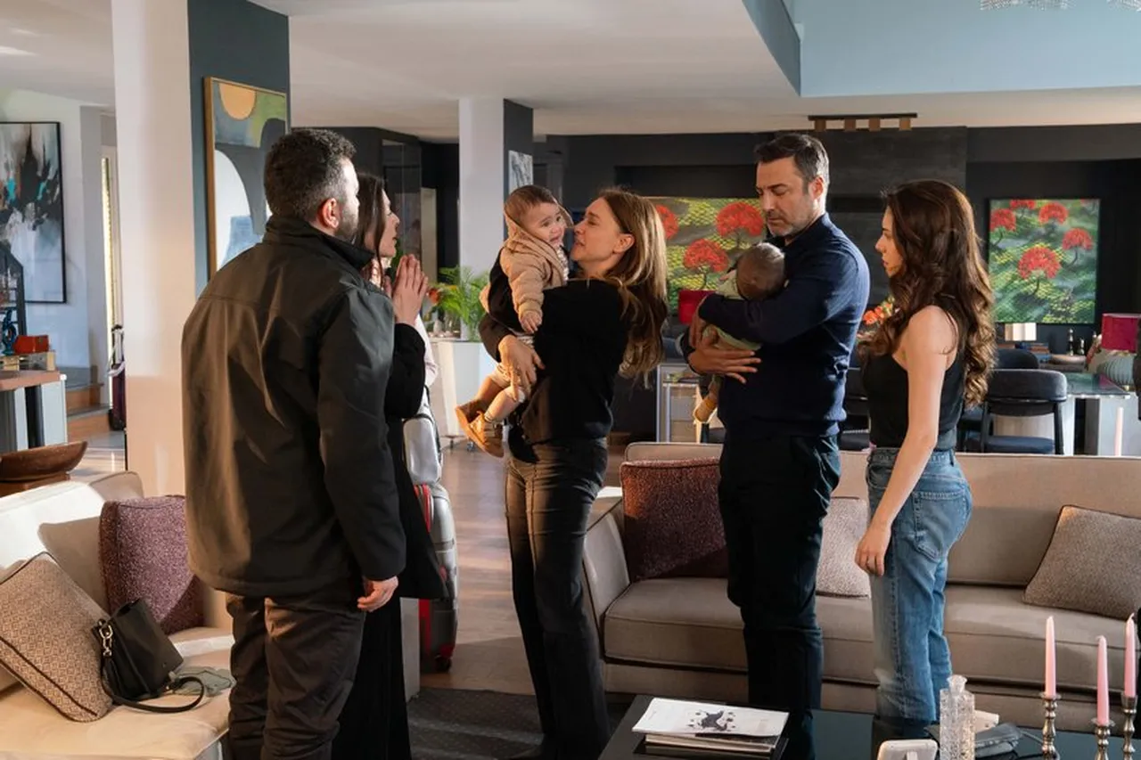 Kızılcık Şerbeti sezon finali tarihi belli oldu! Final bölümü ne zaman, hangi gün yayınlanacak?