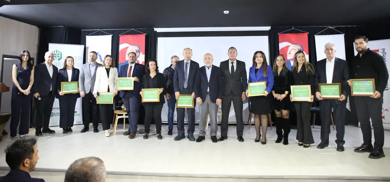 Sektöründe Karbon Ayak İzi Sertifikası” Alan İlk Marka Olan İhlas Ambalaja yeşil ekonomi ödülü