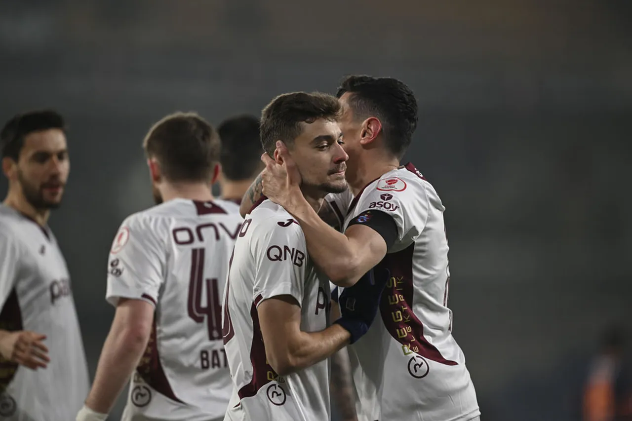 Trabzonsporlu oyuncuların gol sevinci