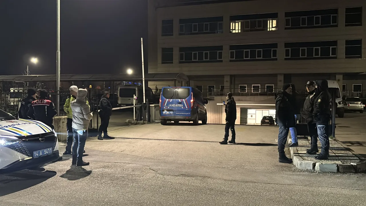 Tutuklanan Tanju Özcanın yerine cuma günü vekil seçilecek