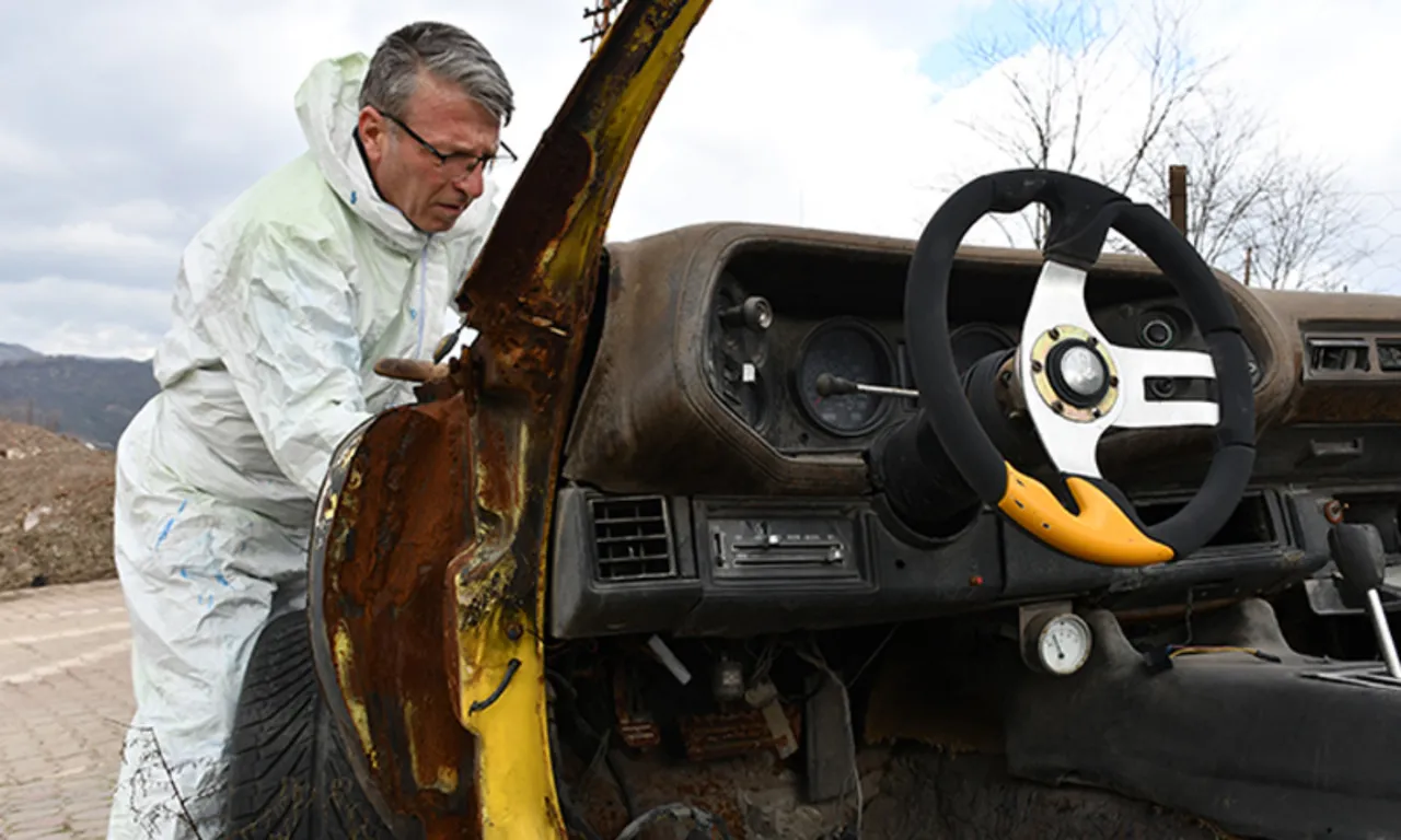 Ustası özenle işleyip milyonluk değer katıyor! Yılda sadece 3 sipariş alıyor