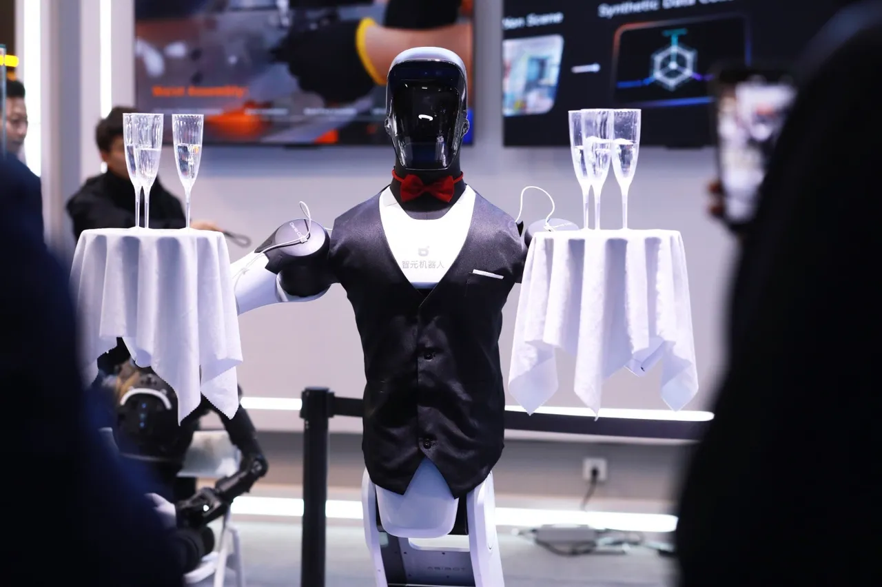 Çinli şirket, 10.000inci insansı robotunu üretti: Seri üretimde yeni bir çağ