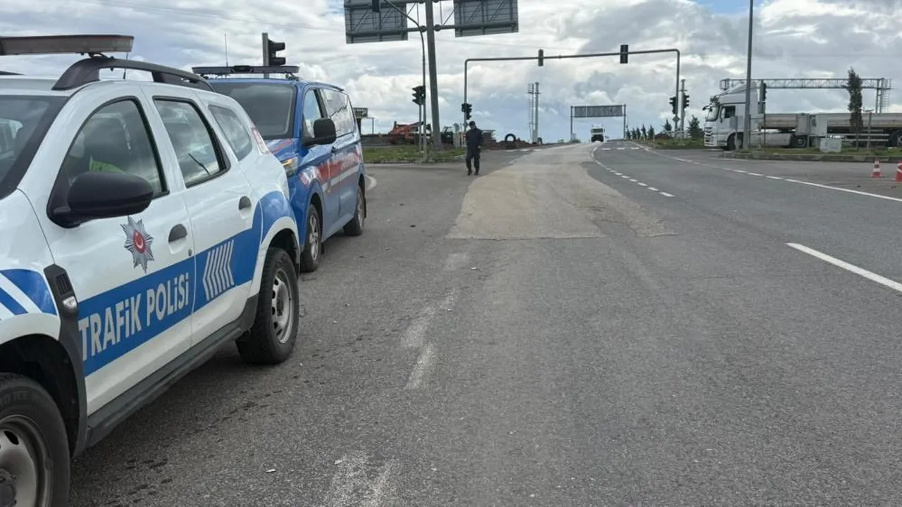 Diyarbakır'da okul servisi kaza yaptı! Çok sayıda yaralı var