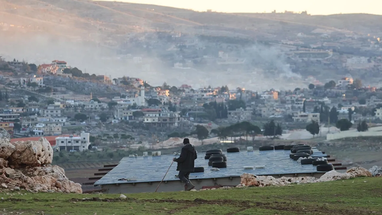 İsrail'den Lübnan'a yeni tehdit! 6 belde için tahliye çağrısı
