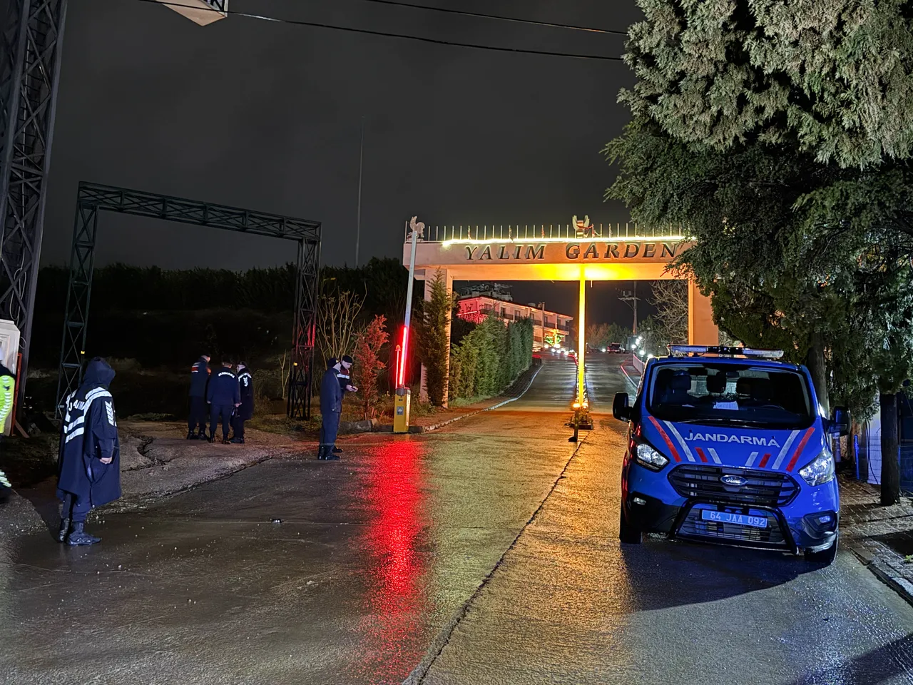 Rüşvet soruşturmasında gözaltına alınan Uşak Belediye Başkanı Yalım’ın 4 işletmesinde arama yapıldı
