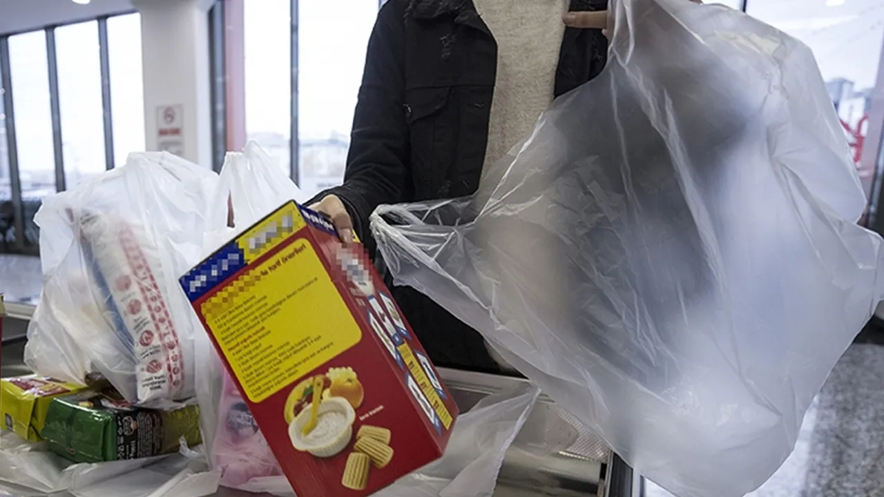 Petrol yükseldi, plastik fiyatları da arttı! Korkutan açıklama geldi
