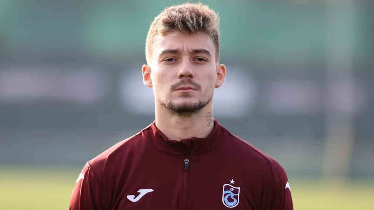 Trabzonspor'da Ernest Muçi alarmı!