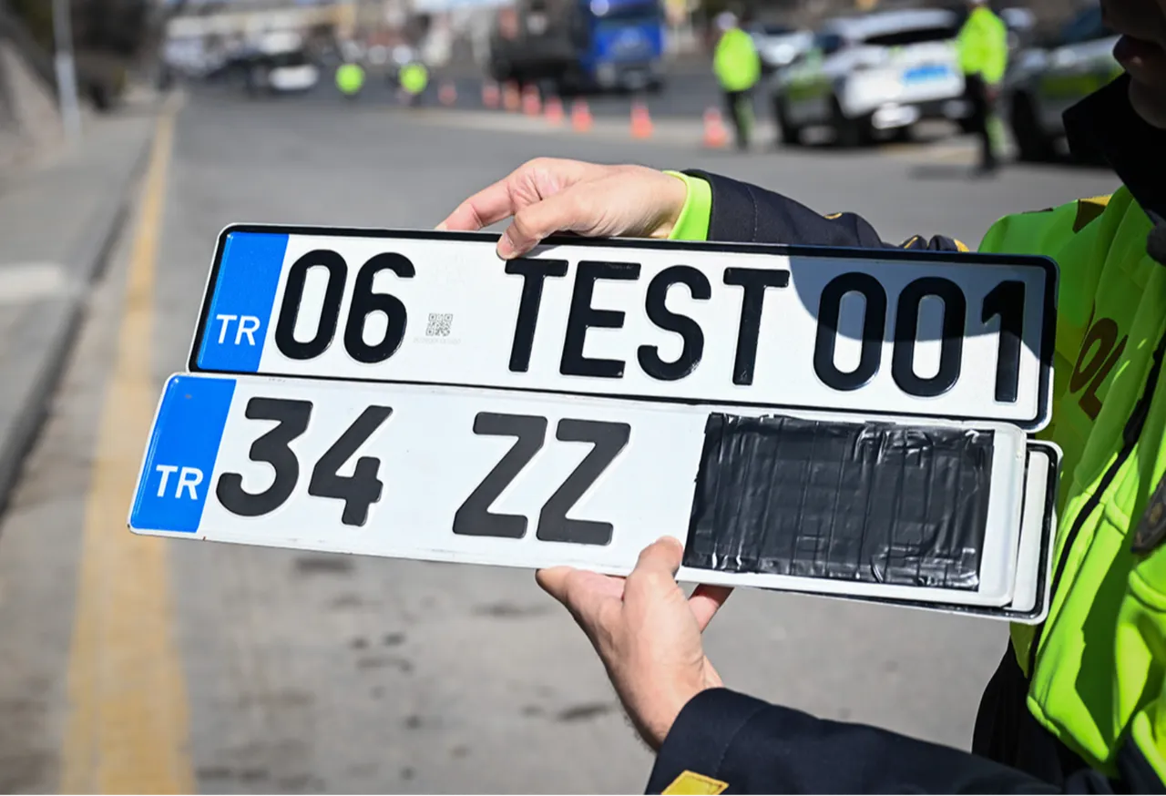 APP Plaka sahiplerine tanınan süre doluyor... APP Plaka değiştirme süresi uzatıldı mı, son gün değişecek mi?